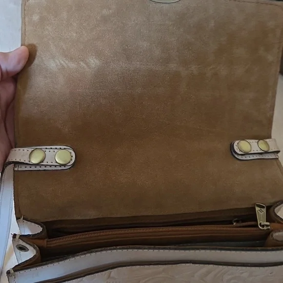 EUC! Patricia Nash Crossbody - Picture 4 of 10